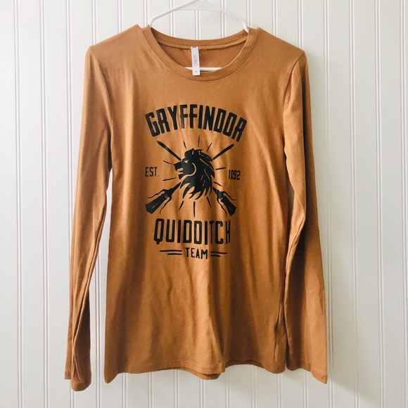 CUSTOM Gryffindor Quidditch Nerd Printed T-Shirt ✁ - Picture 2 of 5